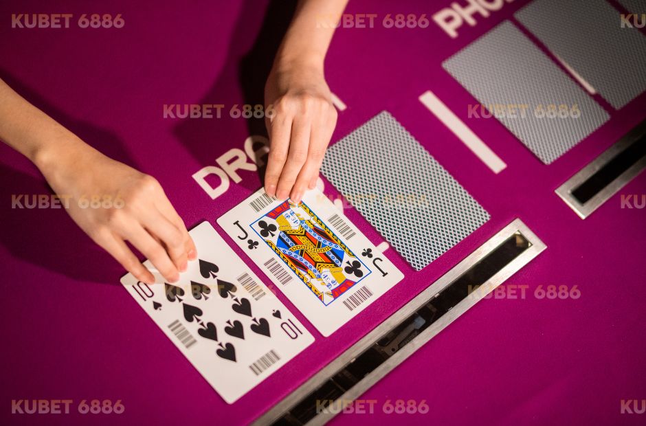 Cách chơi game bài Long Phụng chi tiết